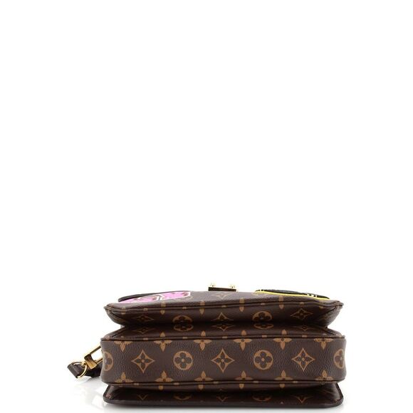 Louis Vuitton Pochette Metis Limited Edition Patches Monogram Canvas Brown - Picture 4 of 9